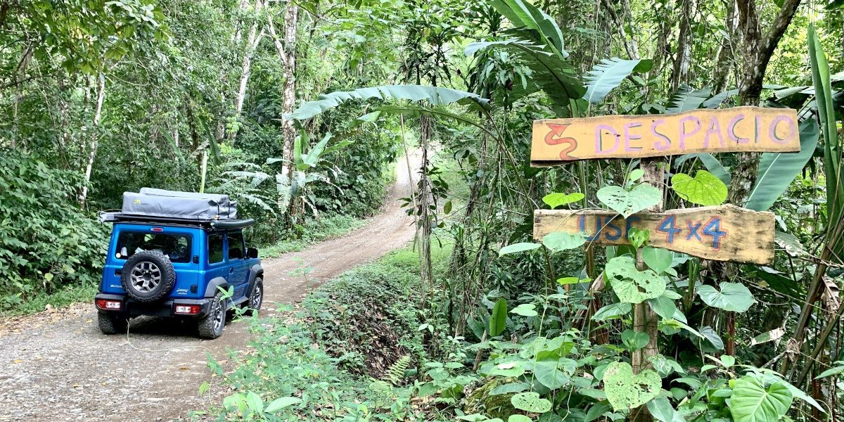 Patascha Reiseblog Roadtrip Costa Rica Rundreise Reiseroute Dachzelt Nomad America mieten Autovermietung offroad Camping wild campen Sehenswürdigkeiten Informationen Öffnungszeiten Nationalpark Nauyaca Wasserfall waterfall Dominical Manuel Antonio Uvita Marino Ballena Wanderung wandern Aussicht Camping