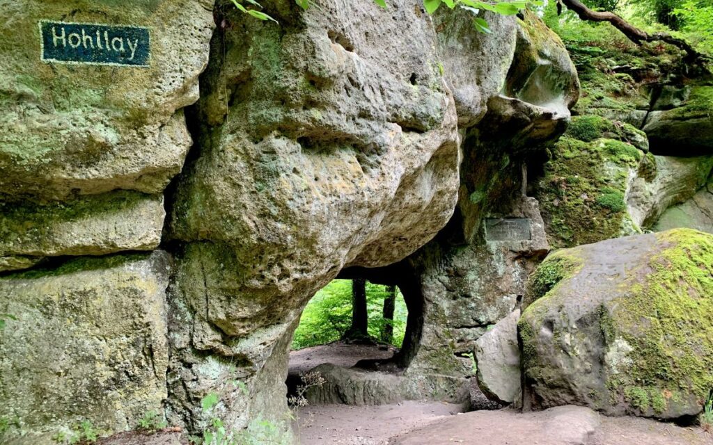 Wandern im Müllerthal Kleine Luxemburger Schweiz Roadtrip Route Natur