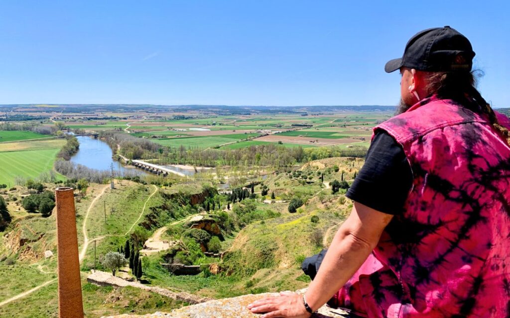 Panoramablick über das Douro Tal – ein Highlight für jeden Roadtrip in Portugal.
