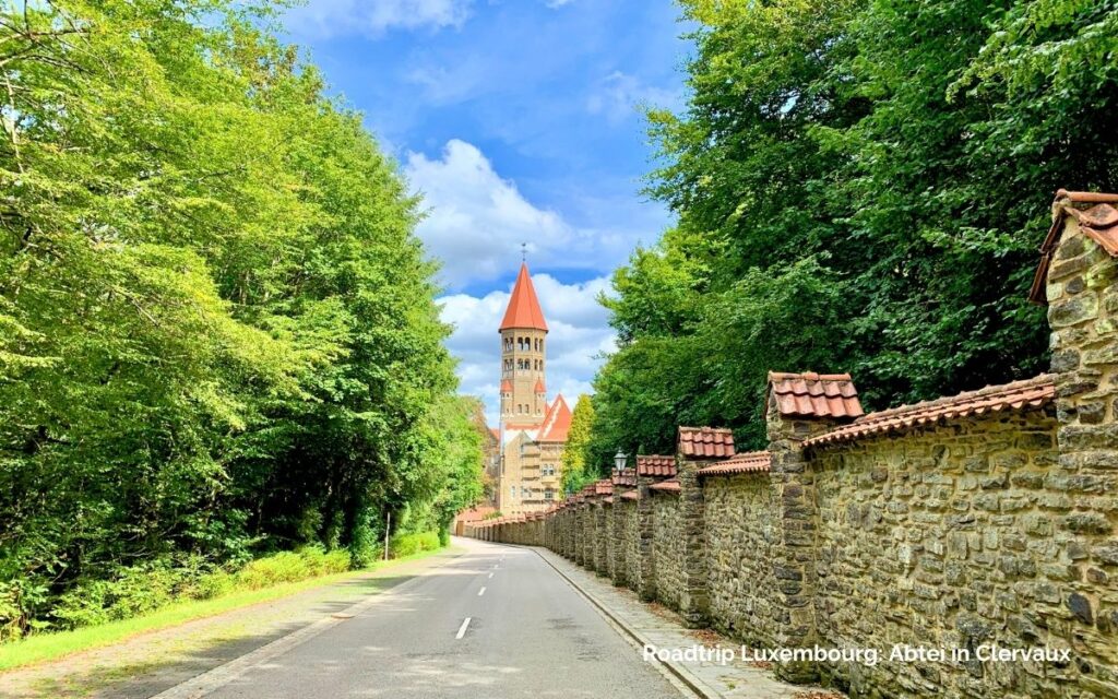 Vakanz zu Lëtzebuerg: Roadtrip durch Luxemburg zur Abtei Clervaux für die perfekte Soulcation