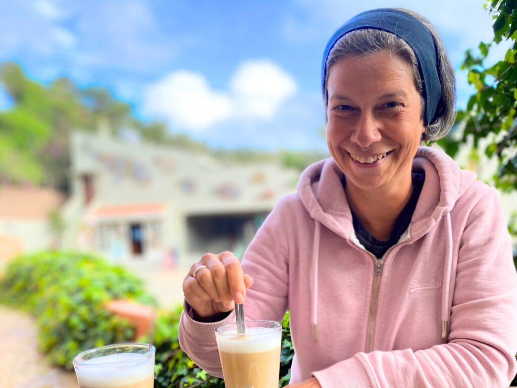 Tascha als Female Balance Beraterin unterstützt Frauen dabei, durch einen gesunden Lifestyle zurück in ihre Mitte zu finden.